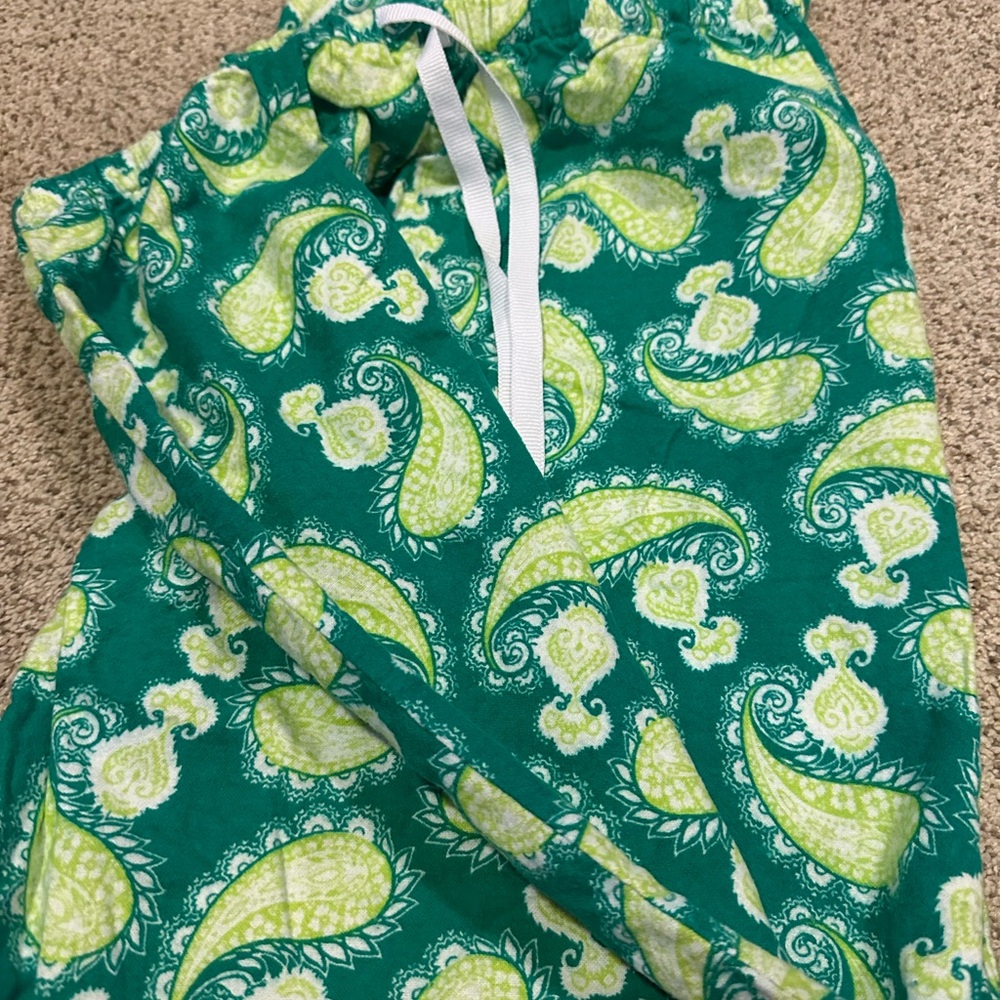 DreamScape Green and White Patterned pajama pants size Medium